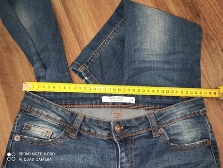 Rifle, piazza italia,40