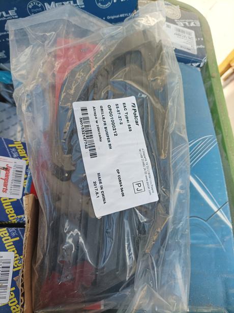 Náhradné diely do aut, 