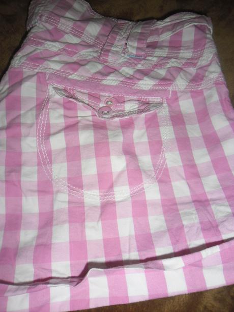 Karované bielo-ružové šortky, authentic,38