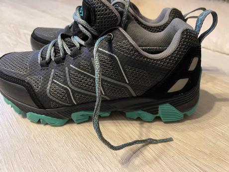Topánky trekove, umbro,38