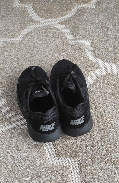 Tenisky, nike,28