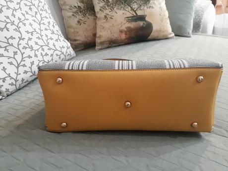 Predám dámsku elegantnú kabelku, 