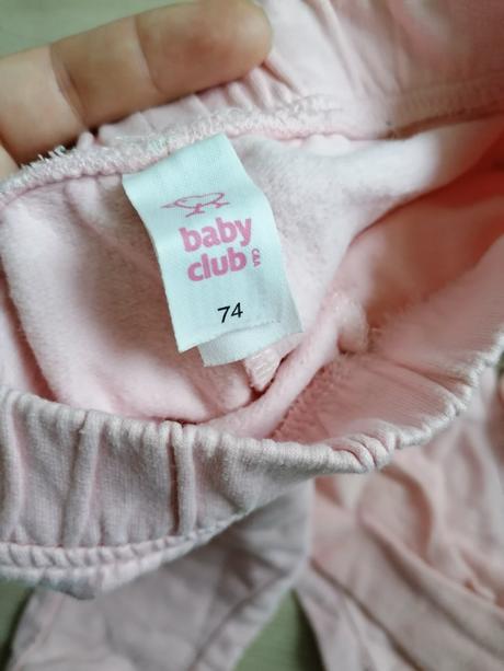 Tepláky + pančuchy, 68–80