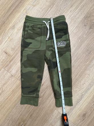 Najteplejšie tepláky gap vel 2r, gap,86