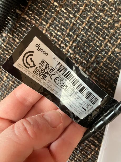 Dyson supersonic fén,