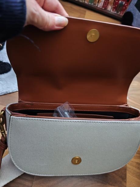 Dámska štýlová nadčasová kabelka zara, zara