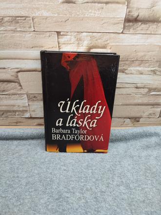 Úklady a láska - barbara taylor bradford, 