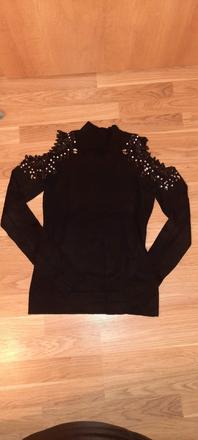 Cierny svetrik-jemny c.36/38, bonprix,36