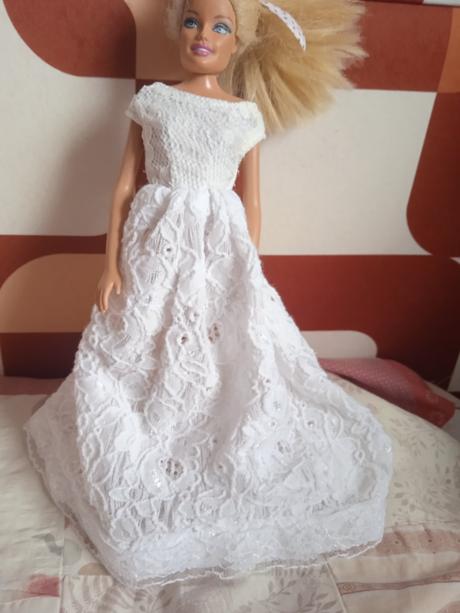 Šaty pre babiku barbie, 
