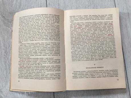 Kniha viii. zjazd komunistickej strany číny 1956,