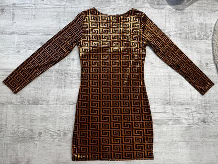 Krátke dámske šaty s/m, s