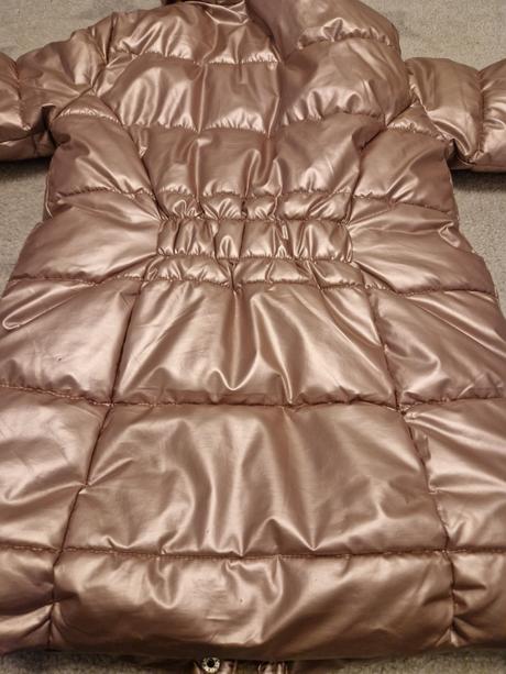 Zimna bunda, sinsay,122