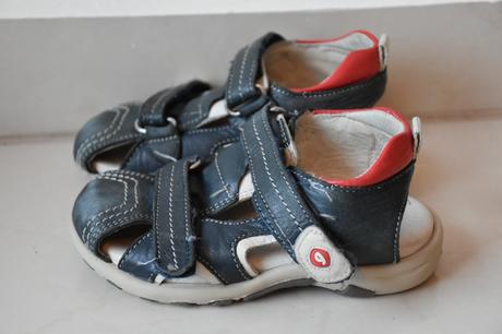 Chlapčenské sandálky veľk.26, 25