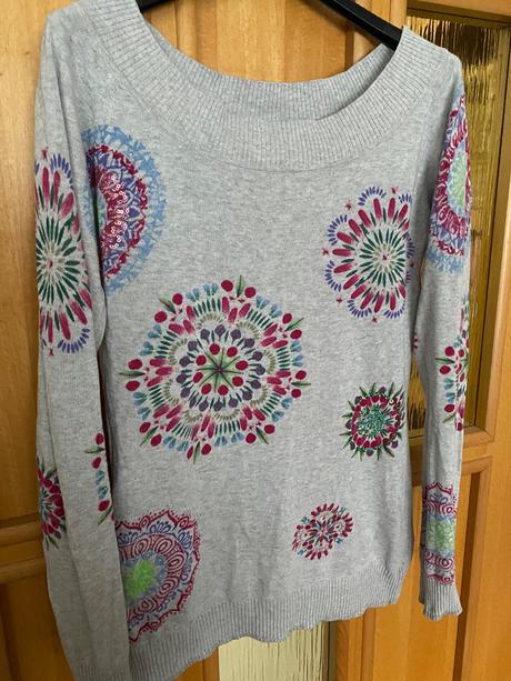 Desigual v.s, desigual,s