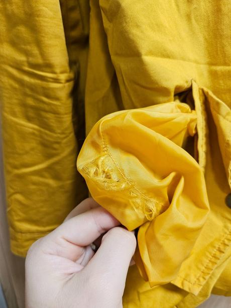 Žltá tenká bunda confront l, l