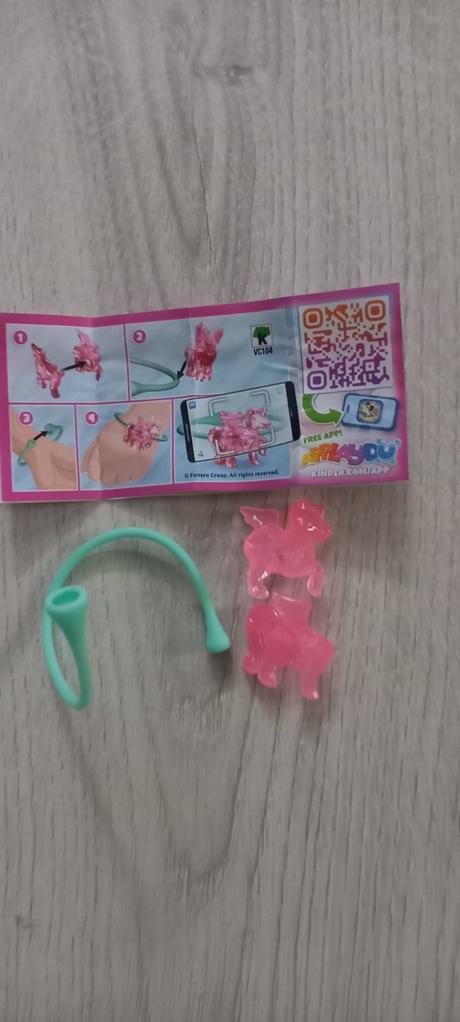 Kinder figúrka jednonorozec,