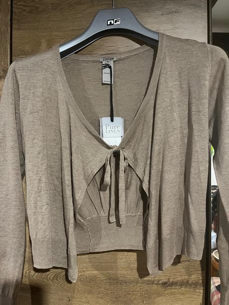 Svetrík značky jigsaw veľkosť s, s