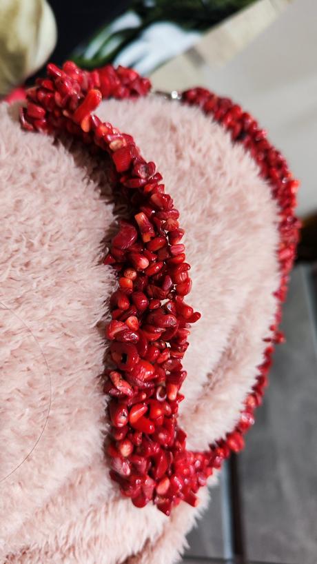 Náhrdelník z červeného koralu, 