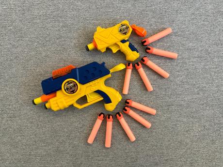 X-shot pištole,