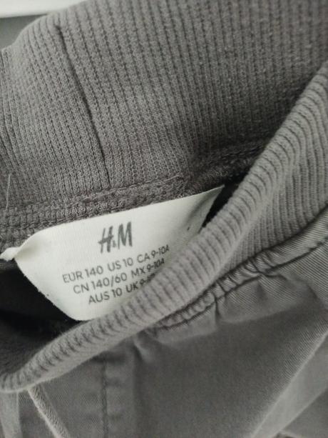 Kapsáče, h&m,140