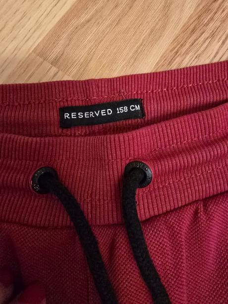 Kratasy reserved, reserved,158