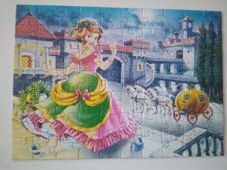Puzzle 70 kusové popoluška,