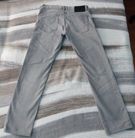 Šedé rifle, denim,m