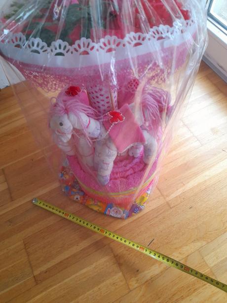 2 nové originálne torty koniky a polícia z uteráko, 