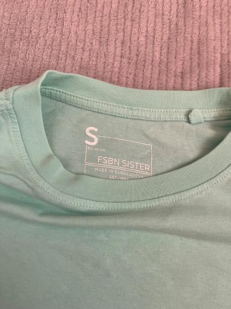 Crop top, new yorker,s