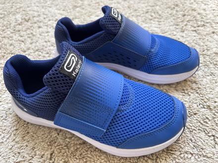 Decathlon nové modré tenisky v. 33, decathlon,33