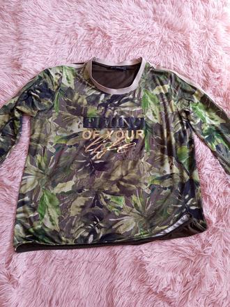 Zelené vzorované tricko, 44