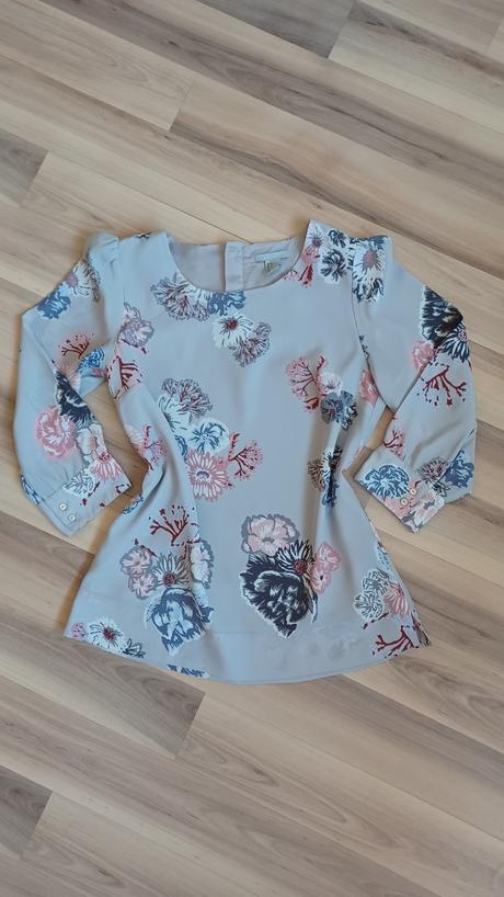 Kvetovaná blúzka, h&m,xs