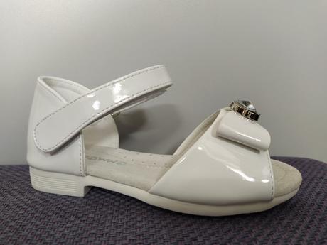 Sandálky, 26 / 27