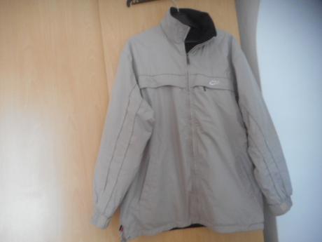 Vetrovka na zimu - veľ. m/l - obojstranná, nike,m