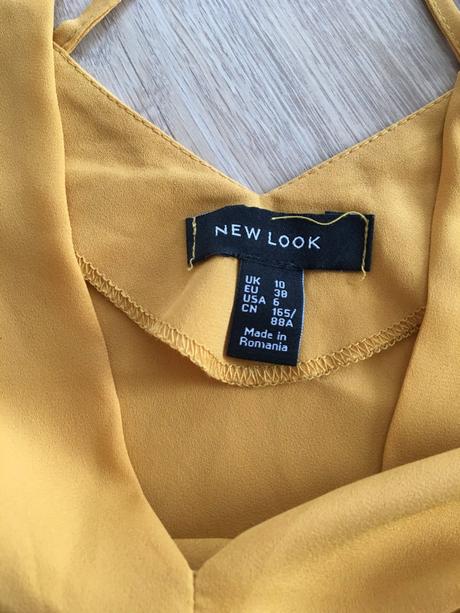 Nádherný top s odhalenými ramenami, new look,38