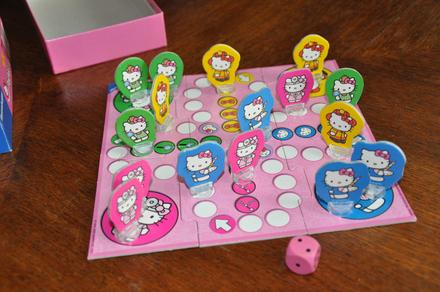 Hra hello kitty nehnevaj sa - od 6 rokov, 