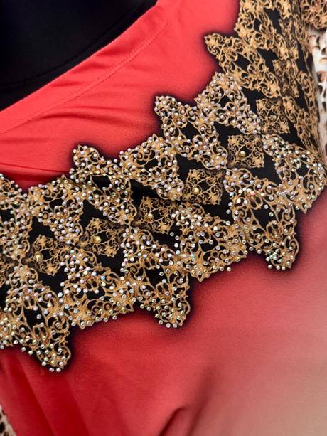 Dámske šaty /tunika, 