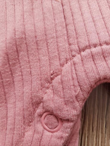 Body plus papučky, reserved,74