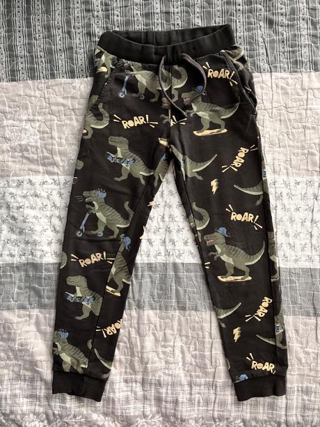 Tepláky, lindex,122