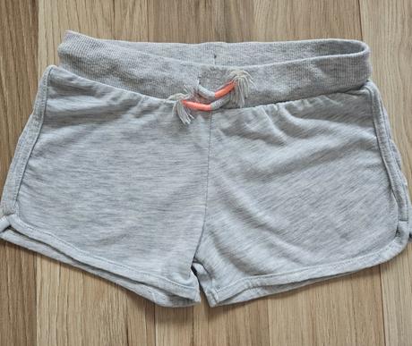 Kraťasy, f&f,104