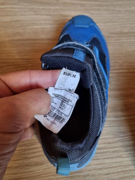 Turistické topánky quechua, 32