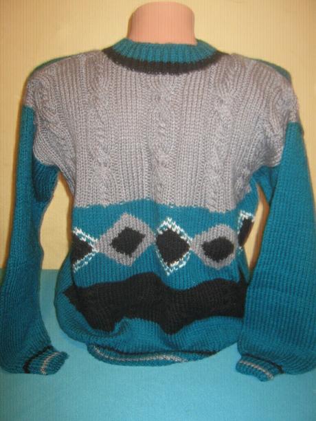 74 pletený sveter - nenosený, 134