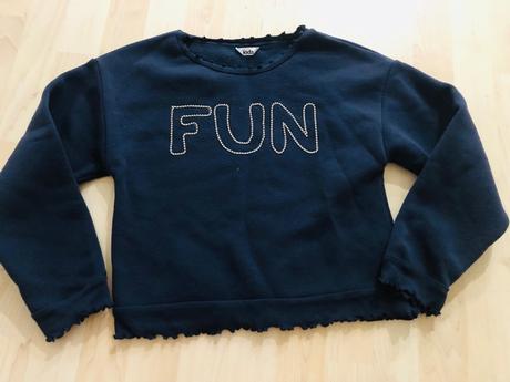 Raz oblecena mikina, m&co,152