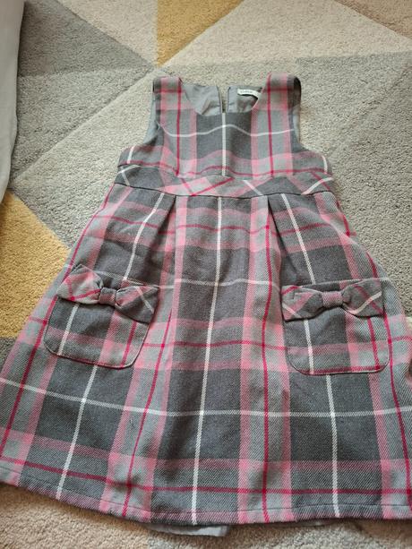 Šaty plus sveter cena spolu 2eura, name it,110