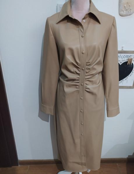 Koženkové šaty, orsay,38