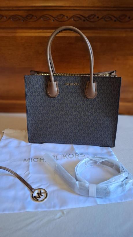 Hnedá kabelka michael kors mercer large, michael kors