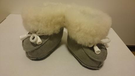 Ozdobné kožené papučky s kožušinkou, 18