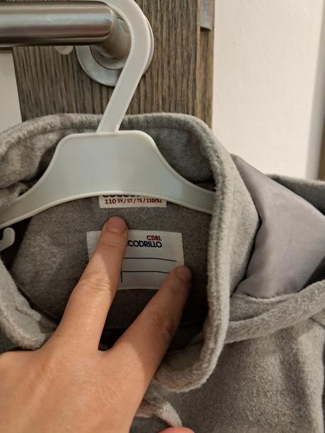 Kabát, coccodrillo,110