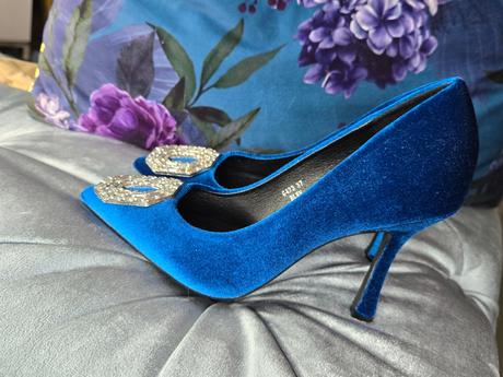 Modrotyrkysové zamatové lodičky so striebornou spo, 37