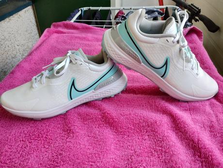 Tenisky na golf, nike,39